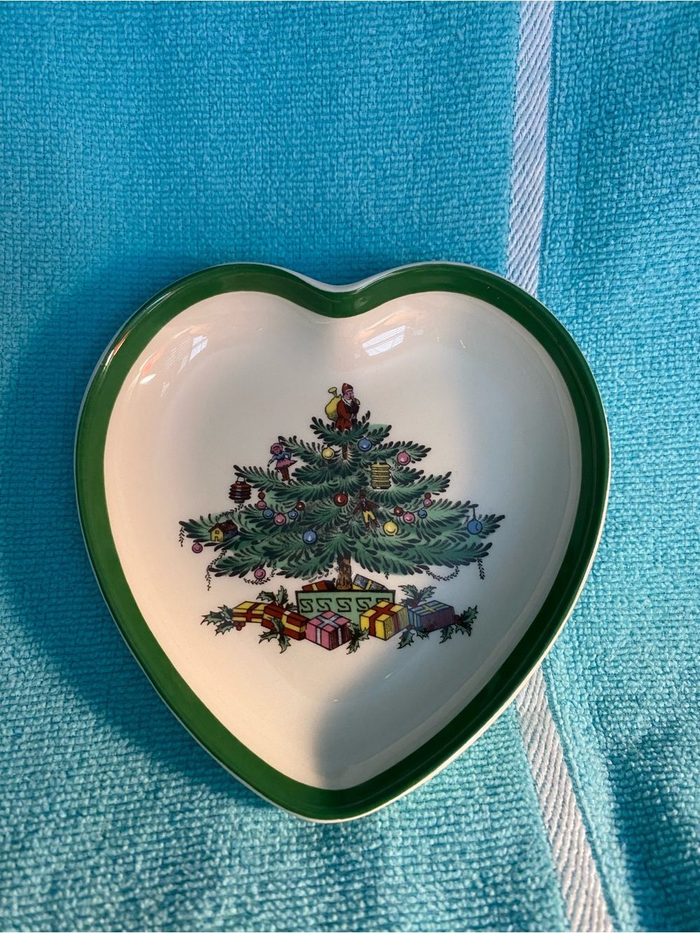 Spode Christmas Tree Heart Shaped Ceramic Dish with Box